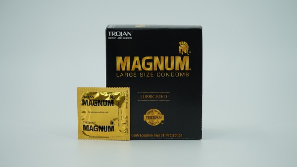 TROJAN 48CT BOX
